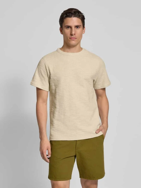 Zdjęcie produktu T-shirt z prążkowanym, okrągłym dekoltem model ‘WILLOW’ Forét Złamany biały