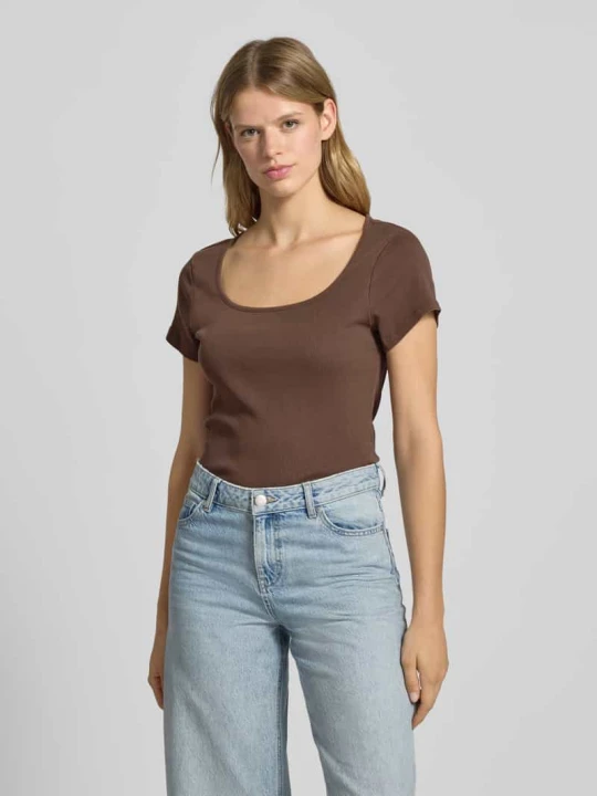 Zdjęcie produktu T-shirt z prostokątnym dekoltem Levi's Średniobrązowy