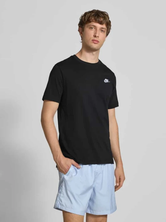 Zdjęcie produktu T-shirt z przeszyciem z logo Nike Czarny