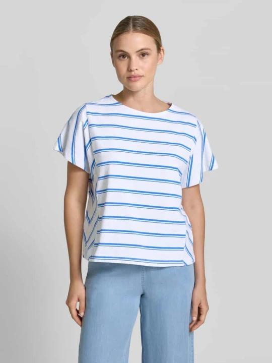 Zdjęcie produktu t-shirt z rękawami nietoperzowymi model 'PANDINNA' B.Young Biały