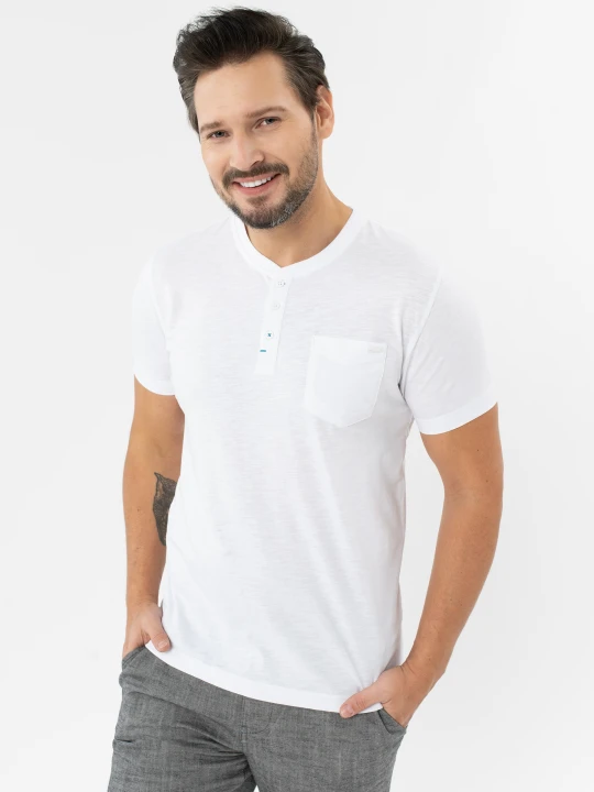 Zdjęcie produktu T-shirt z rozpinanym dekoltem TM-HUBRIS Volcano Biały