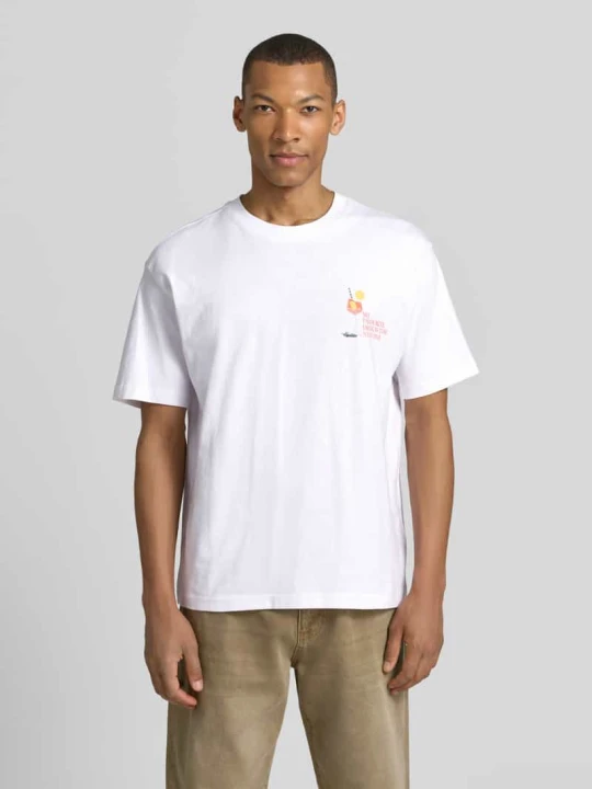 Zdjęcie produktu t-shirt z tylnym nadrukiem z motywem MCNEAL Biały