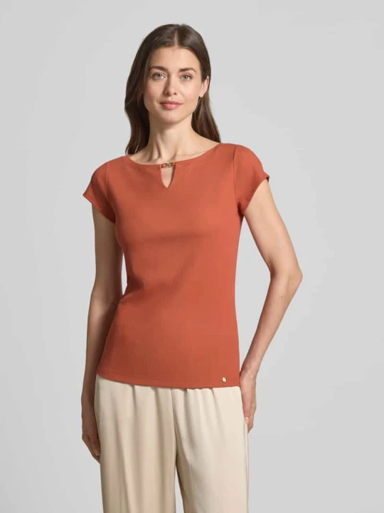 Zdjęcie produktu t-shirt z wycięciem Marc Cain