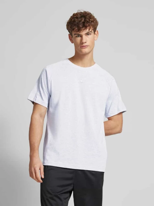 Zdjęcie produktu T-shirt z wyhaftowanym logo adidas Originals Jasnoszary