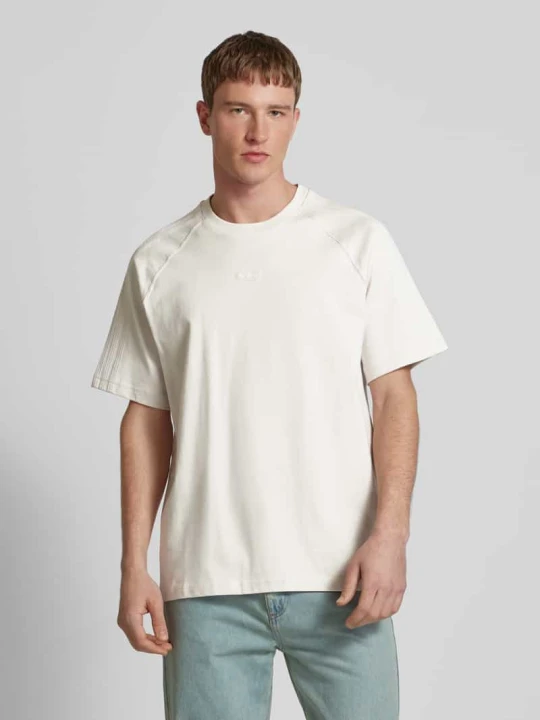 Zdjęcie produktu T-shirt z wyhaftowanym logo adidas Originals Beżowy