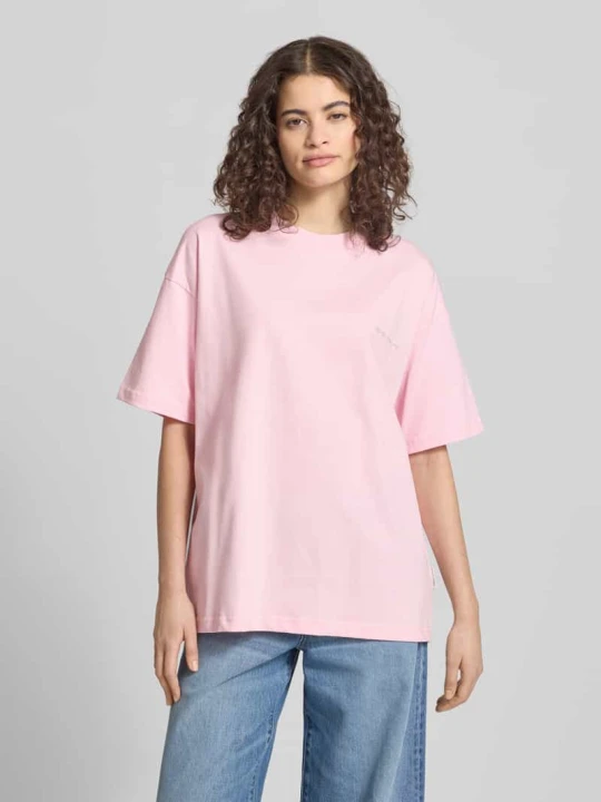 Zdjęcie produktu t-shirt z wyhaftowanym logo Another Cotton Lab Jasnoróżowy