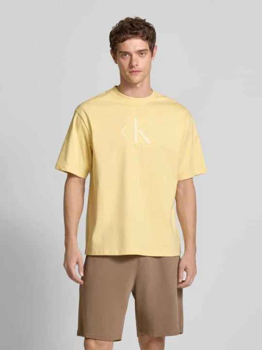 Zdjęcie produktu T-shirt z wyhaftowanym logo Calvin Klein Jeans Żółty