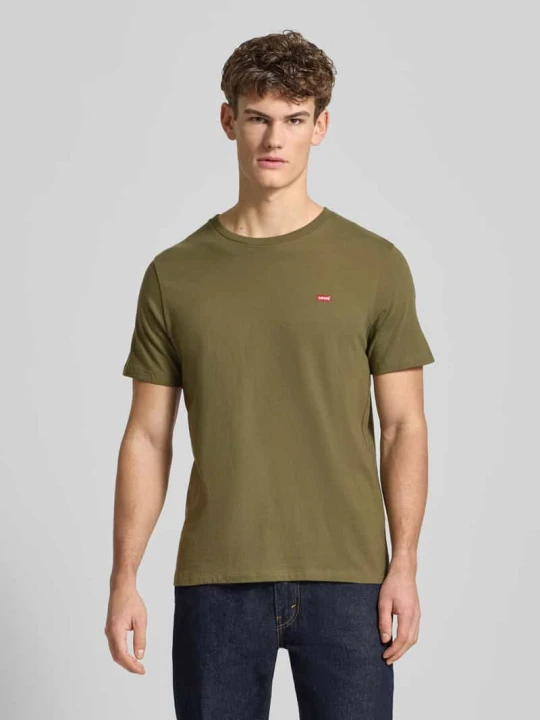Zdjęcie produktu t-shirt z wyhaftowanym logo Levi's Oliwkowy
