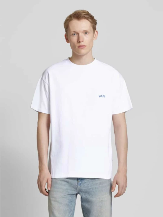 Zdjęcie produktu T-shirt z wyhaftowanym logo model ‘ART LOGO’ BLKVIS Biały
