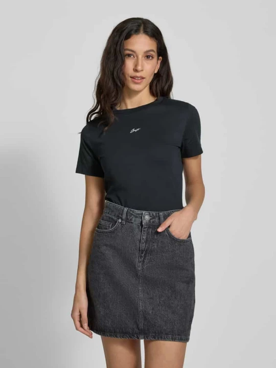 Zdjęcie produktu T-shirt z wyhaftowanym logo model ‘Elogo’ Boss Czarny