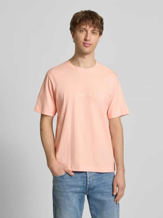 Zdjęcie produktu T-shirt z wyhaftowanym logo model „NORREBRO” Jack&Jones Morelowy