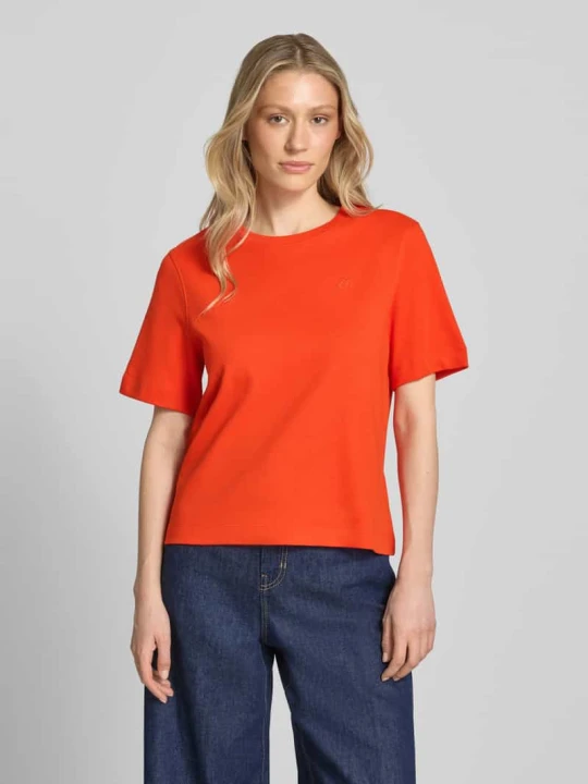Zdjęcie produktu T-shirt z wyhaftowanym logo model 'SVEHA' Oui Czerwony