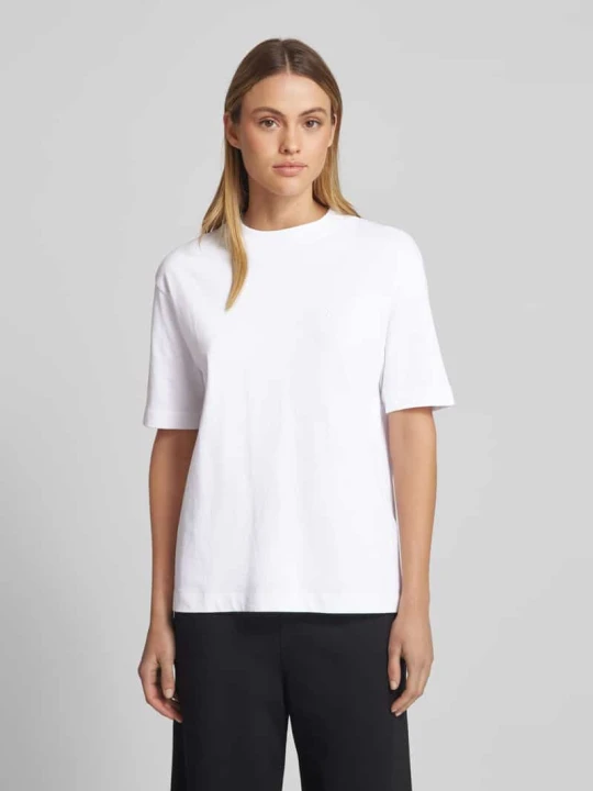 Zdjęcie produktu T-shirt z wyhaftowanym logo model ‘TARJAA’ ARMEDANGELS Biały