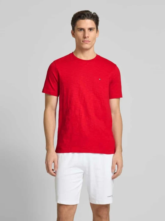 Zdjęcie produktu T-shirt z wyhaftowanym logo Tommy Hilfiger Czerwony