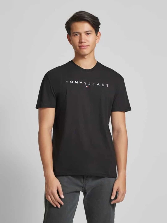 Zdjęcie produktu T-shirt z wyhaftowanym logo Tommy Jeans Czarny