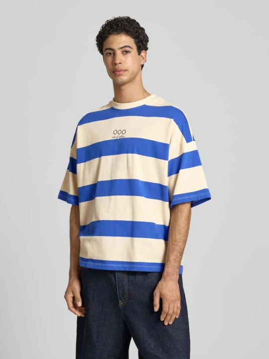 Zdjęcie produktu t-shirt z wzór w paski model 'KAVEH' Blend Niebieski