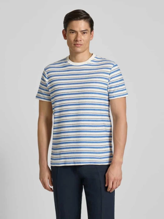 Zdjęcie produktu t-shirt z wzorem w paski model 'MARINA' Guess Błękitno-niebieski