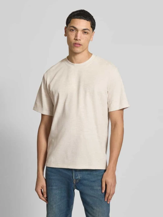 Zdjęcie produktu t-shirt ze stójką model 'AUSTIN' Jack&Jones Złamany biały