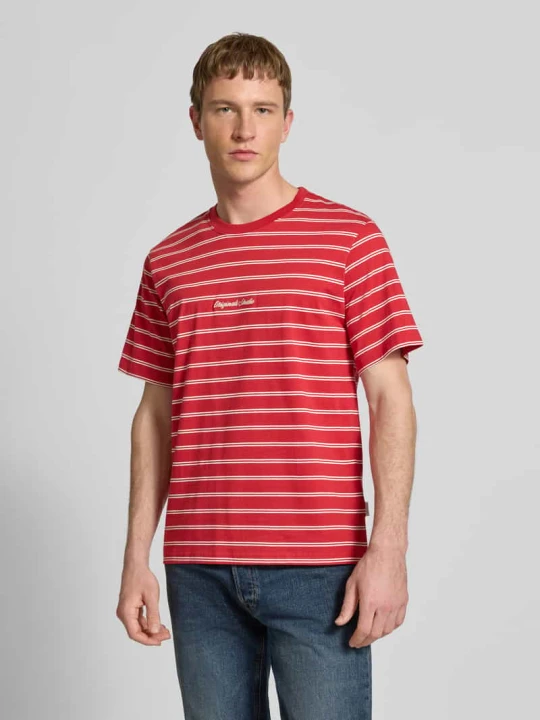 Zdjęcie produktu T-shirt w paski z okrągłym dekoltem Jack&Jones Czerwony