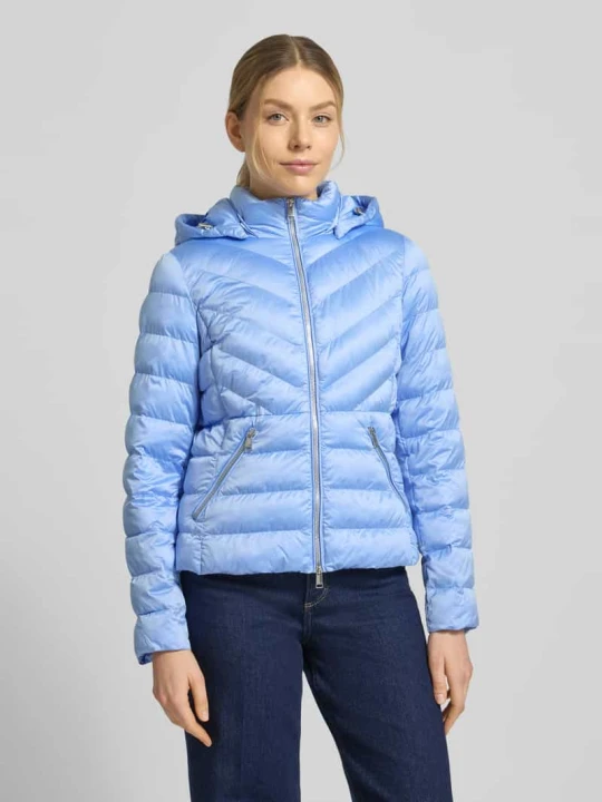 Zdjęcie produktu Taliowana pikowana kurtka z dwukierunkowym zamkiem błyskawicznym model 'ANYA' BEAUMONT Jasnoniebieski