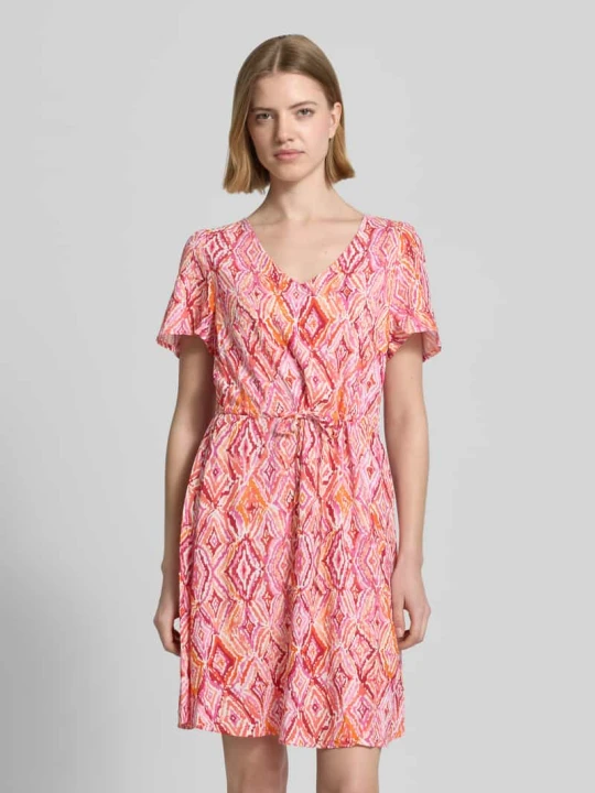 Zdjęcie produktu Taliowana sukienka casualowa z czystej wiskozy model 'EASY JOY' Vero Moda Różowy melanż