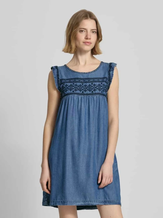 Zdjęcie produktu Taliowana sukienka denimowa z lyocellu model 'CINDY' Pepe Jeans Ciemnoniebieski