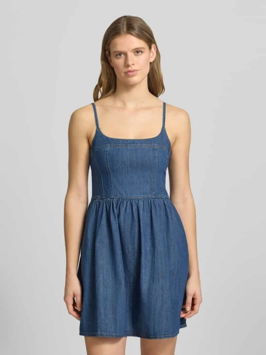 Zdjęcie produktu Taliowana sukienka jeansowa z czystej bawełny Model 'JADINE' Levi's Ciemnoniebieski
