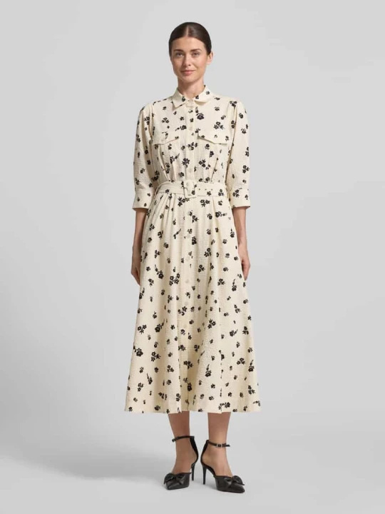 Zdjęcie produktu Taliowana sukienka koszulowa o strukturyzowanej powierzchni model 'JIZO' Essentiel Antwerp Złamany biały