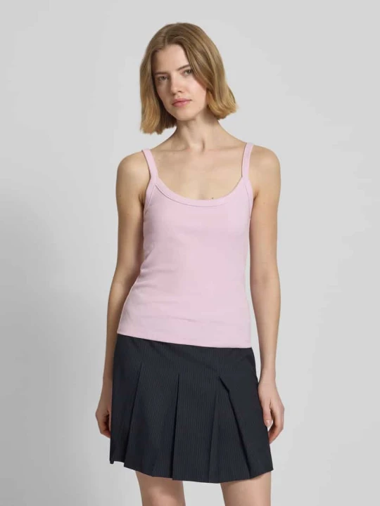 Zdjęcie produktu Tank top o kroju slim fit z mieszanki bawełny ekologicznej model 'MAY' Pieces Różowy