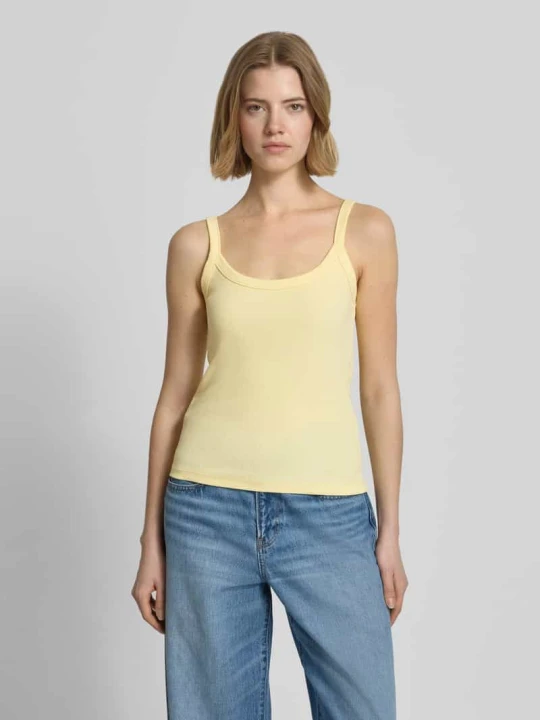 Zdjęcie produktu Tank top o kroju slim fit z mieszanki bawełny ekologicznej model 'MAY' Pieces Jasnożółty