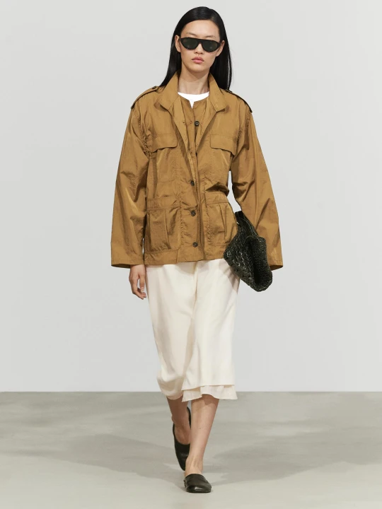 Zdjęcie produktu Techniczna Koszula Wierzchnia Z Kieszeniami - Toffee - Massimo Dutti - Female