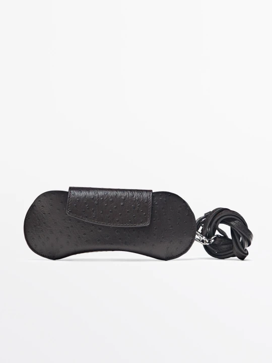 Zdjęcie produktu Teksturowane Etui Na Okulary Ze Skóry Nappa - Brązowy - Massimo Dutti - Female