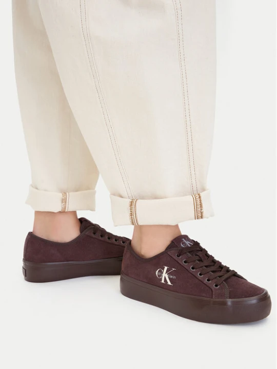 Zdjęcie produktu Tenisówki Calvin Klein Vulc Flatf Laceup Suede HW0HW03088 Bordowy