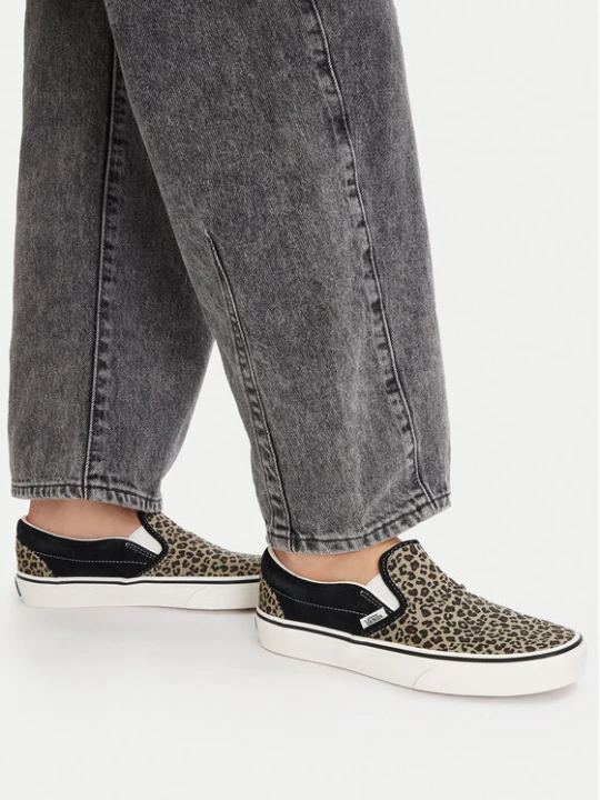 Zdjęcie produktu Tenisówki Vans Knu Skool Jumbo VN0009Q7YY61 Czarny