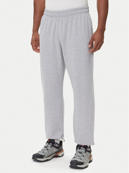 Zdjęcie produktu The North Face Spodnie dresowe Expedition Celebration NF0A8E3E Szary Relaxed Fit