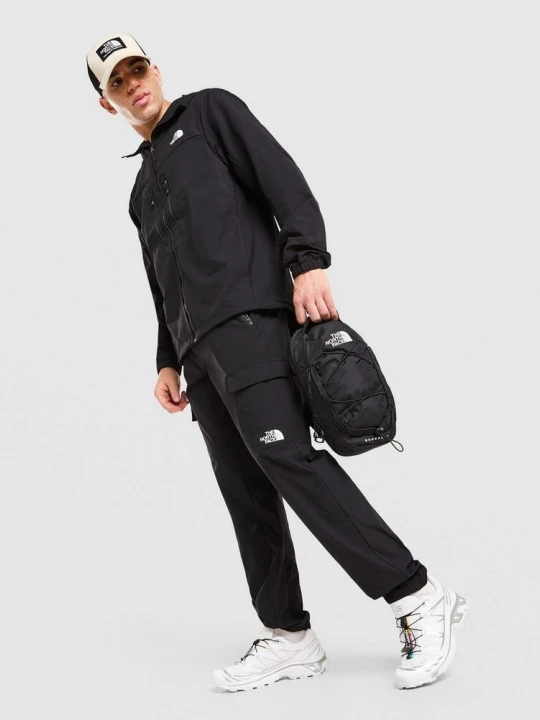 Zdjęcie produktu The North Face Spodnie Trishul Cargo Pant czarny