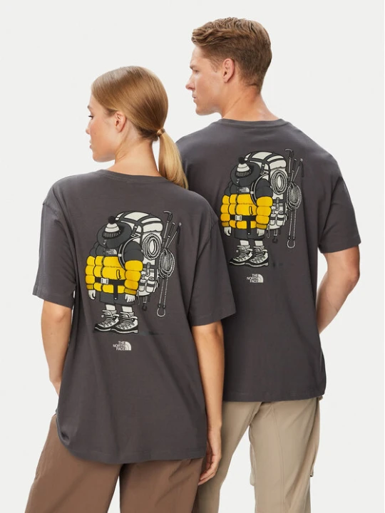 Zdjęcie produktu The North Face T-Shirt Gear Up Get Out NF0A8JB4 Szary ciemny Regular Fit
