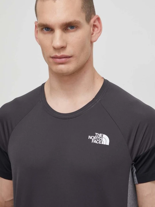 Zdjęcie produktu The North Face t-shirt sportowy Bolt szary