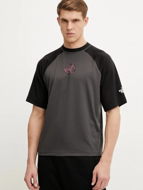 Zdjęcie produktu The North Face t-shirt TNF X NSE szary
