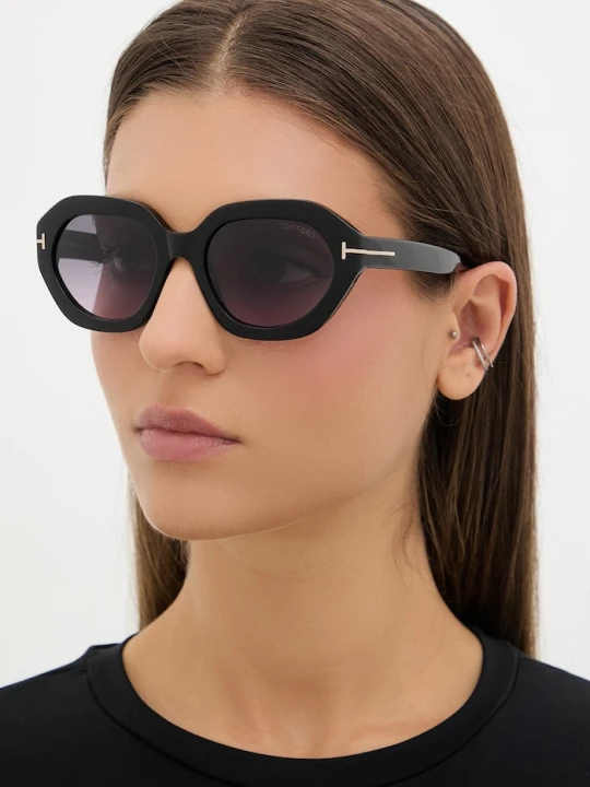 Zdjęcie produktu Tom Ford okulary przeciwsłoneczne damskie Meryl czarny