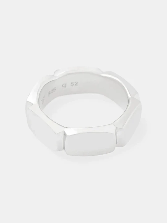 Zdjęcie produktu Tom Wood pierścionek srebrny Umi Band Ring Medium