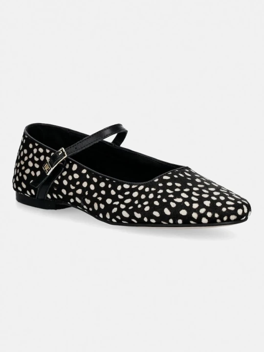 Zdjęcie produktu Tommy Hilfiger baleriny skórzane TH BUCKLE CALF HAIR BALLERINAS czarny