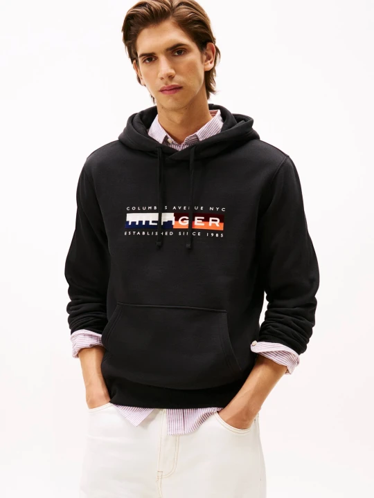 Zdjęcie produktu Tommy Hilfiger Bluza BLOCK GRAPHIC | Regular Fit czarny