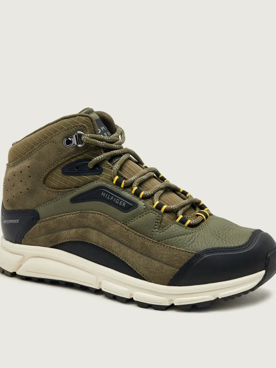 Zdjęcie produktu Tommy Hilfiger Buty trekkingowe Mix Chukka Runner | zamsz oliwkowy