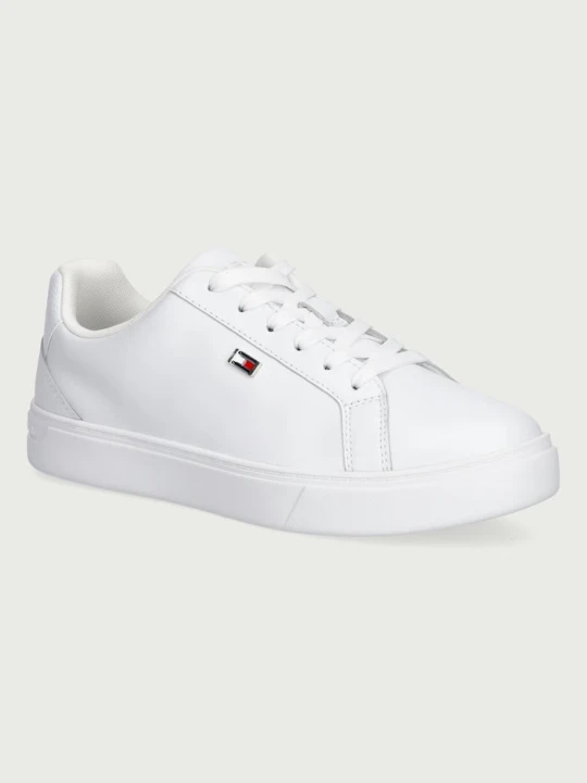 Zdjęcie produktu Tommy Hilfiger FLAG COURT SNEAKER sneakersy damskie skórzane biały