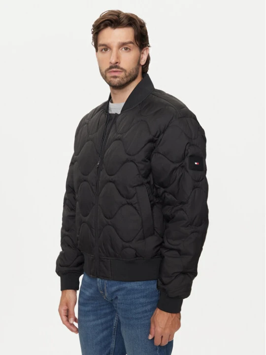 Zdjęcie produktu Tommy Hilfiger Kurtka bomber MW0MW37341 Czarny Regular Fit