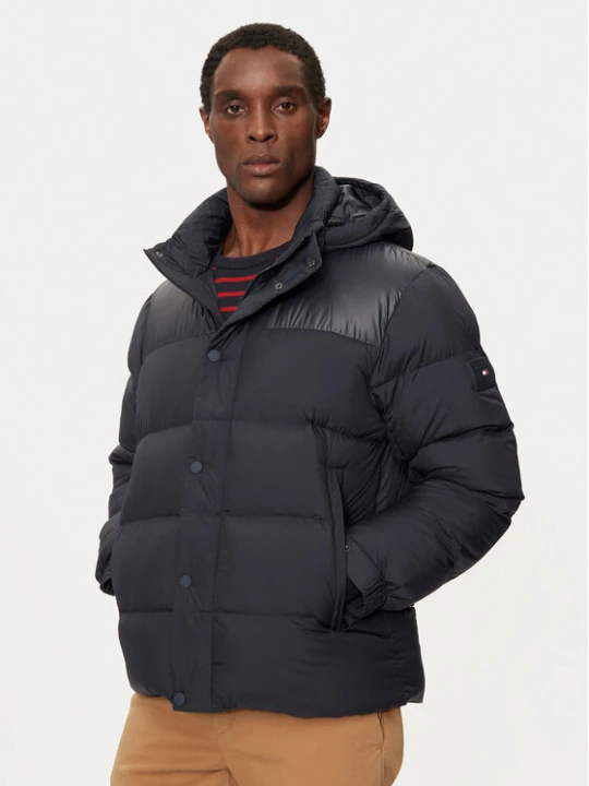 Zdjęcie produktu Tommy Hilfiger Kurtka puchowa MW0MW36569 Granatowy Regular Fit