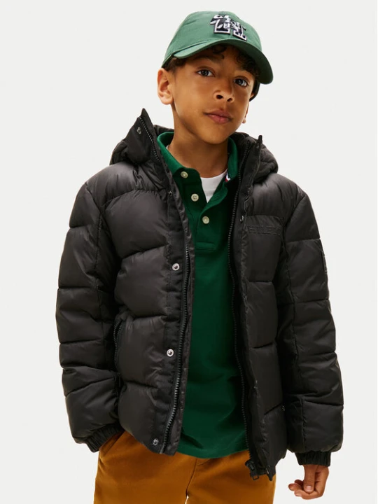 Zdjęcie produktu Tommy Hilfiger Kurtka zimowa KB0KB10093 S Czarny Regular Fit