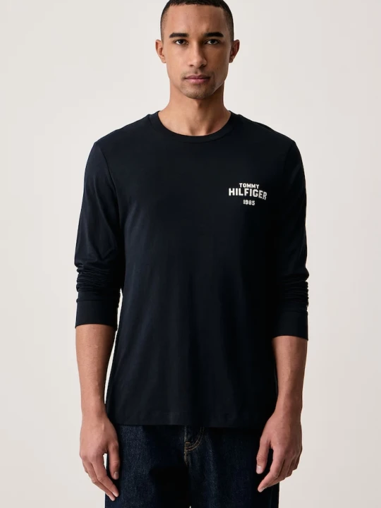 Zdjęcie produktu Tommy Hilfiger longsleeve męski bawełniany granatowy