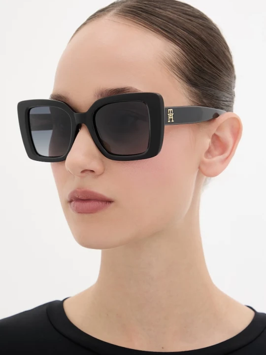 Zdjęcie produktu Tommy Hilfiger okulary przeciwsłoneczne damskie czarny